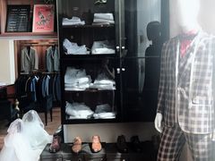 -宇翔服饰(双井桥东首城国际店)