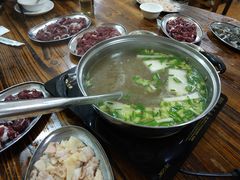 -牛一煲美食(江高店)