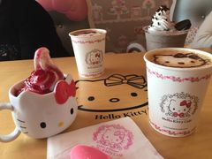 -Hello Kitty Cafe(弘大店)