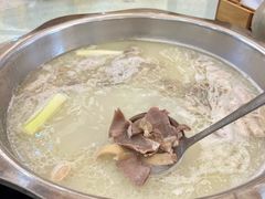 -邱羊子烤全羊羊肉馆(中优·观澜店)