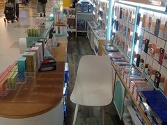 -爱畅享华为苹果手机维修服务(虹口龙之梦店)