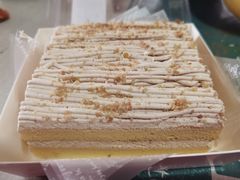 -胖东来生活广场(健康路店)