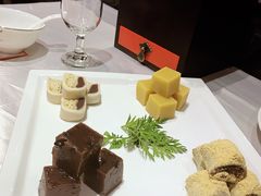 老北京点心四拼-味+新京宴·烤鸭·北京菜(创意谷店)