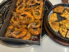 -老东镇啤酒屋海鲜加工·蒸汽海鲜·海鲜烧烤(台东店)
