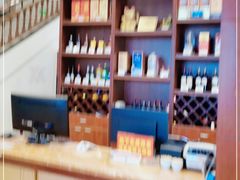 -侬佳蒸菜馆(听潮店)