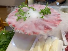 -三头牛·潮汕牛肉生蚝火锅 (夏湾店)