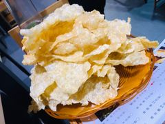 炸腐竹-三头牛·潮汕牛肉生蚝火锅 (夏湾店)