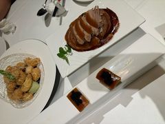 -贝勒爷·酥不腻烤鸭