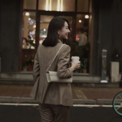 -Kraemer Paris  苏豪路易士·嘉玛发廊