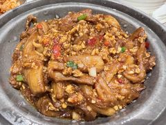 咸鱼茄子煲-香港新发烧腊茶餐厅(书城店)