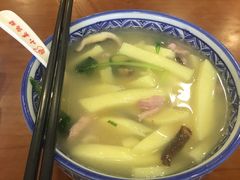 -小姜锅贴(凤凰街店)