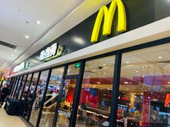 门面-麦当劳(龙之梦购物中心店)