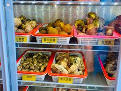 -菌海森林·非遗野生菌火锅(西山区滇池路摩根道店)
