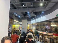 -魔都三兄弟酸辣粉·蘸卤炸串(虹桥万科店)