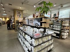 -MUJI无印良品(鑫嘉汇购物中心店)