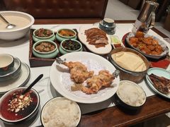-梅利汴京烤鸭•开封豫菜地标店(东大街店)