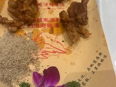 -鱼满舱·鲜活海鲜·正宗鲁菜