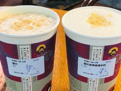 雨中筝筝纸鸢-茶颜悦色(岳麓山顶店)