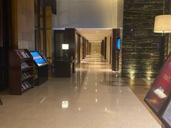 -三亚湾海居铂尔曼度假酒店