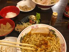 -拉面莊夢語＆中华料理八椿