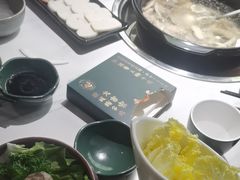 -狐狸爱上椰子鸡(滨江星光大道店)