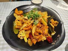 -小山城麻辣香锅(新邻生活广场店)