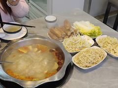 -光头药膳鸡(莱茵小镇店)