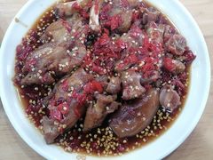 中辣辛辣猪蹄-贤花饭店(城阳店)