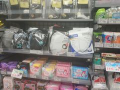 -便利蜂(新中关购物中心B1层店)