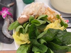 -喃喃椰·糟粕醋·椰子鸡火锅(七堡花园店)