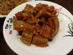 蹄花焖藕-刘胖子家常菜·蹄花焖藕(中南店)