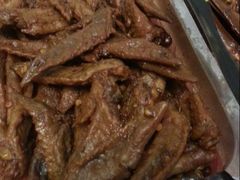 -周黑鸭(郑州中原区华山路中原万达沃尔玛店)