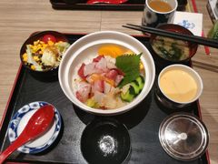 -小山日本料理(兴业太古汇店)