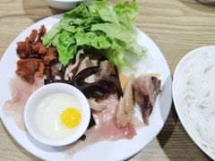 -德致祥云南过桥米线(云天小苑店)