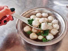 水丸汤-群众牛肉小点(蚵仔煎)