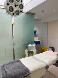 -臻悦医疗美容整形门诊部