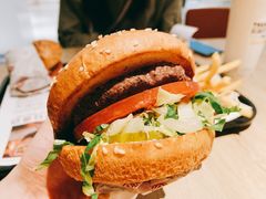 -The Habit Burger Grill 哈比特汉堡(复兴soho店)