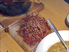 -胡马八破·川菜小馆(高新万达店)