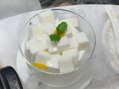 -香港新曜记·粤菜点心(滨江宝龙店)