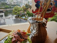 -包整·丝娃娃(一览甲秀楼风景店)