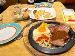 -菲滋意式休闲餐厅(北仑银泰城店)