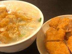 荔湾艇仔粥-伍湛记 · 广州老字号(龙津中路店)