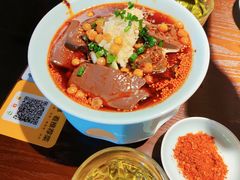 -全牛匠·乐山跷脚牛肉(西单华威约饭街店)