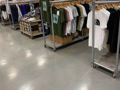 -上品折扣(回龙观店)