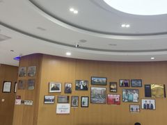 -雅悦齿科(顾村公园店)