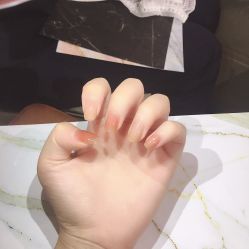 -纤纤玉手美甲美睫美容