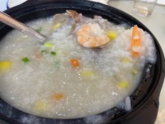 -覃记海鲜美食餐厅