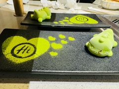 -海底捞火锅(新松江路生日主题店)