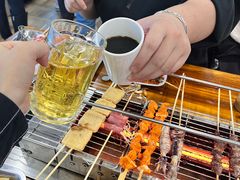-哈尔滨小酒馆·鲜肉现穿自助烧烤(康新花园店)