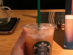 -星巴克(广州动漫星城东区店)